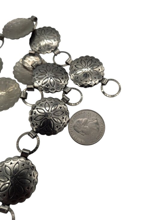 Vintage Silver Tone Concho Style Southwestern Belt Estate Sale main image 11